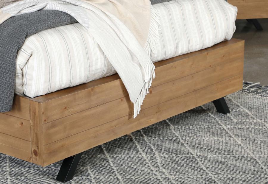 223421 Taylor Upholstered Queen Panel Bed Light Honey Brown and Grey