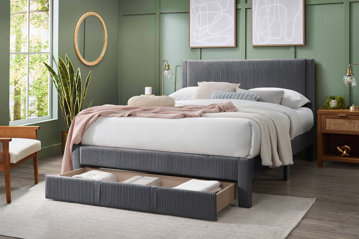 Alred Queen Platform Bed w/Drawer - Gray