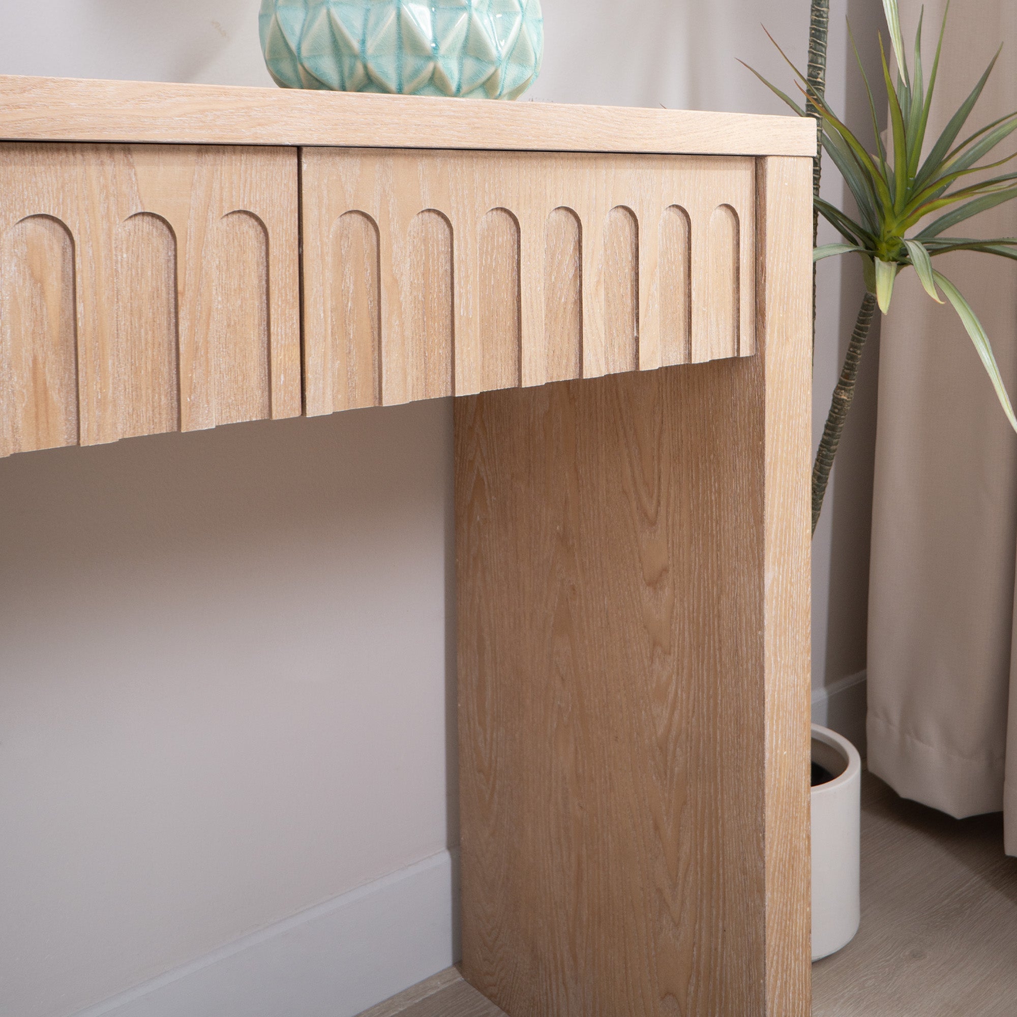 Modern Console Table with 4 Drawers