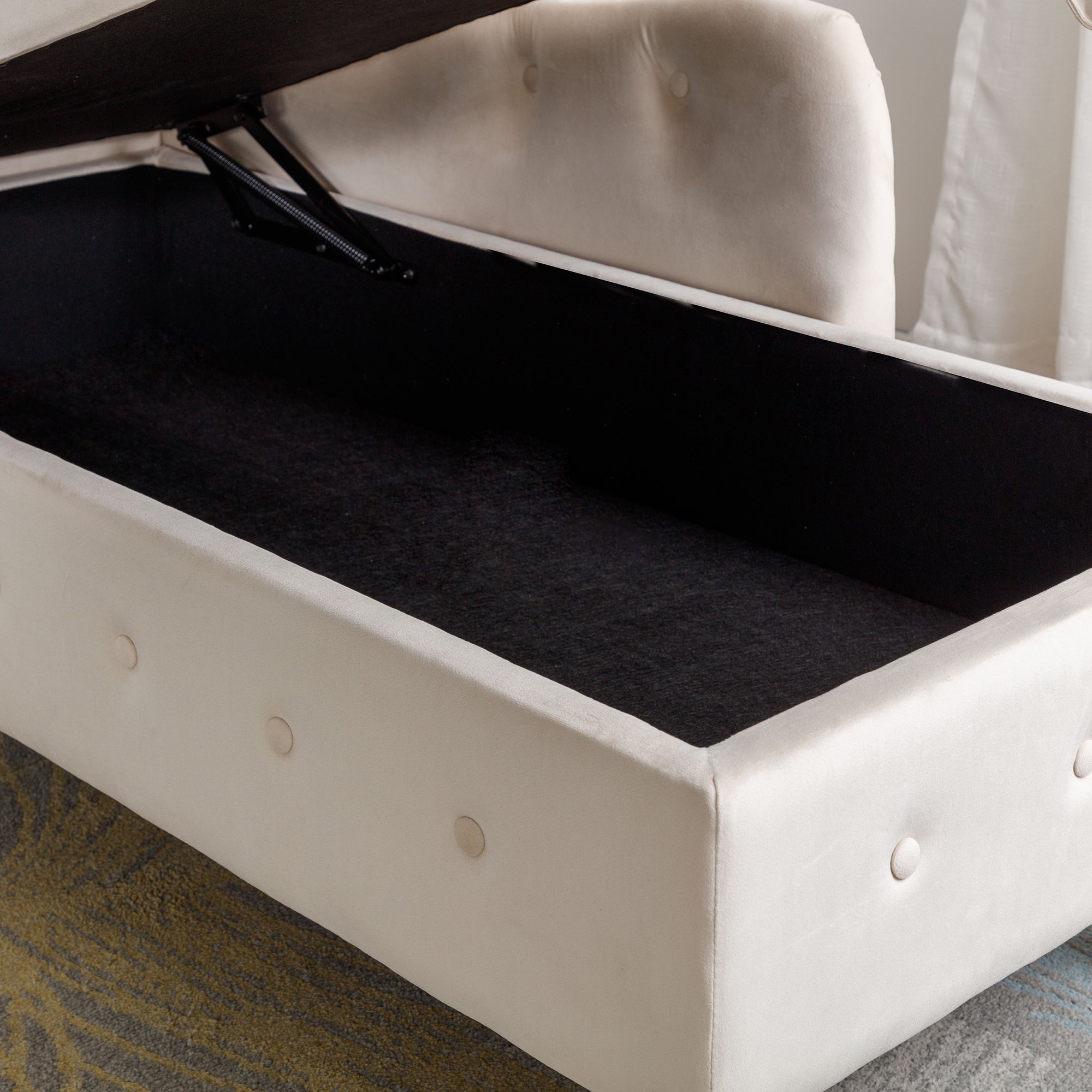 Tufted Velvet Upholstered Rolled Arm Nailhead Chaise Lounge