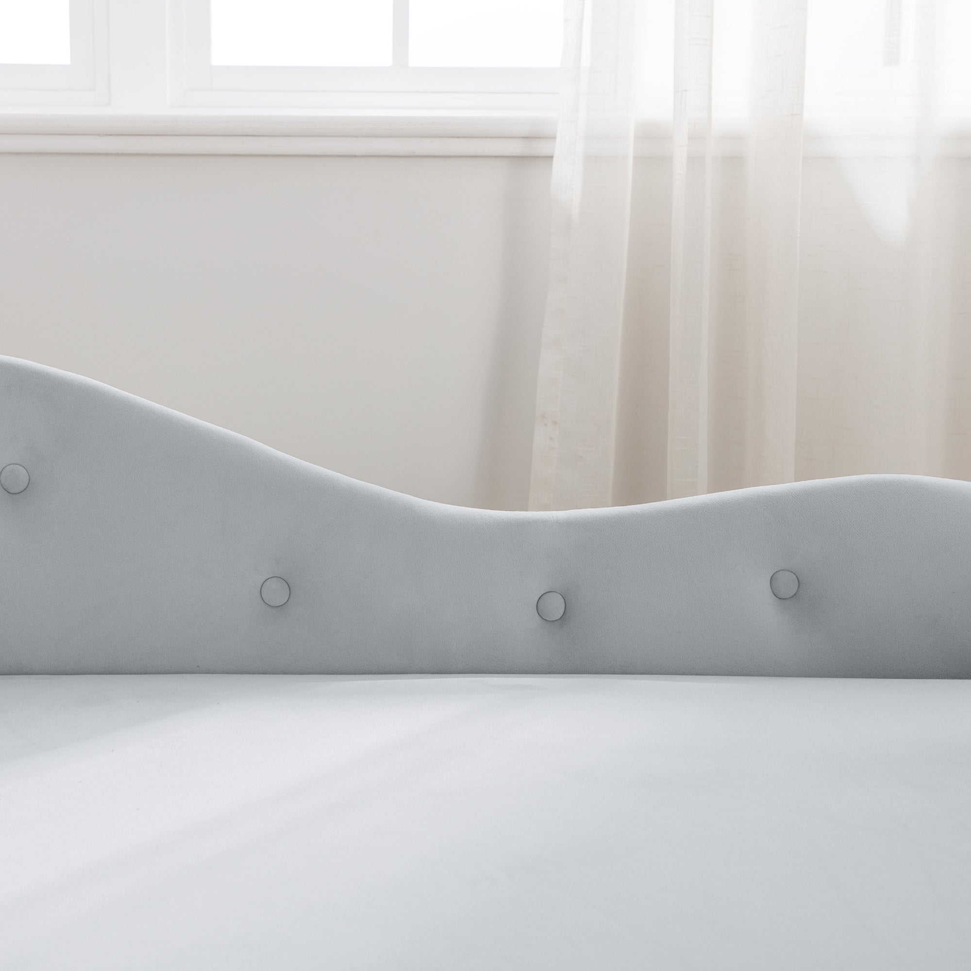 Tufted Velvet Upholstered Rolled Arm Nailhead Chaise Lounge