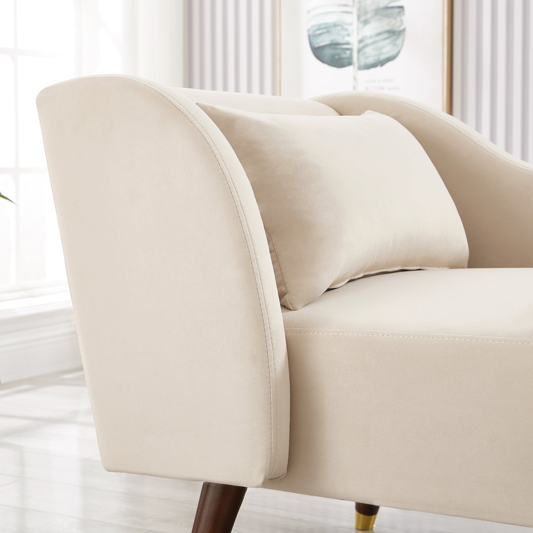 Modern Velvet Upholstered Chaise Lounge Chair