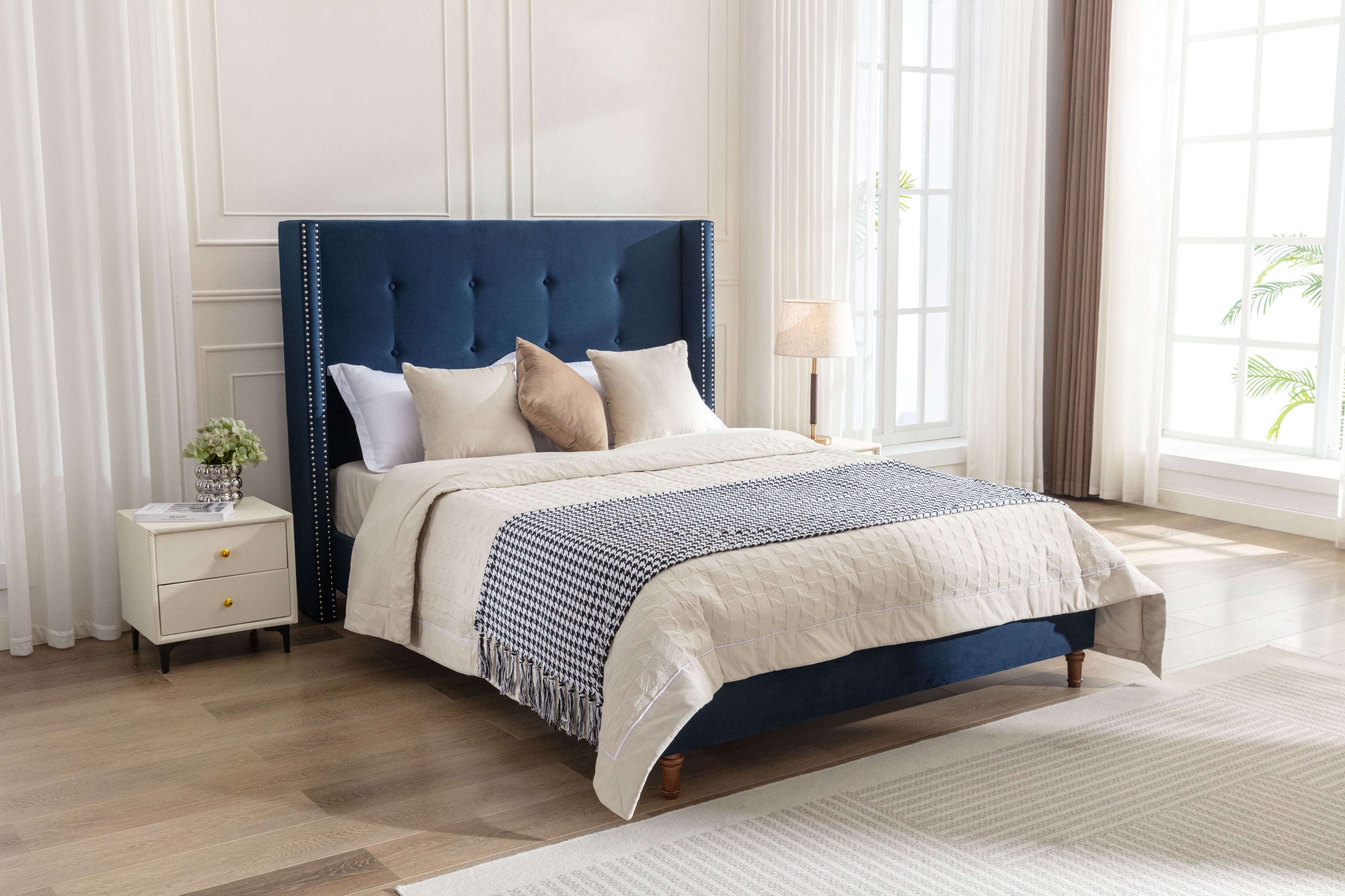Peyton Upholstered Bed