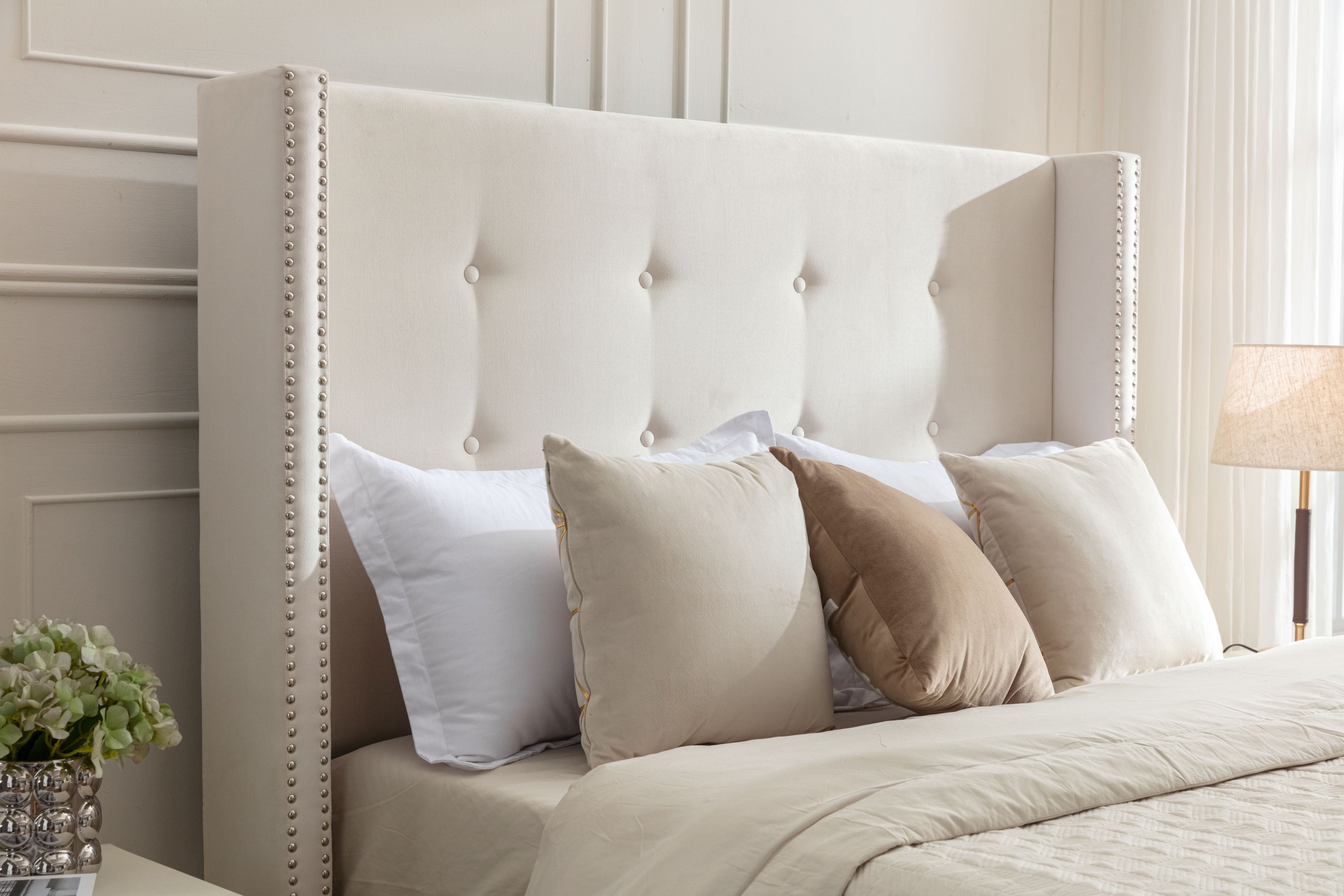 Peyton Upholstered Bed