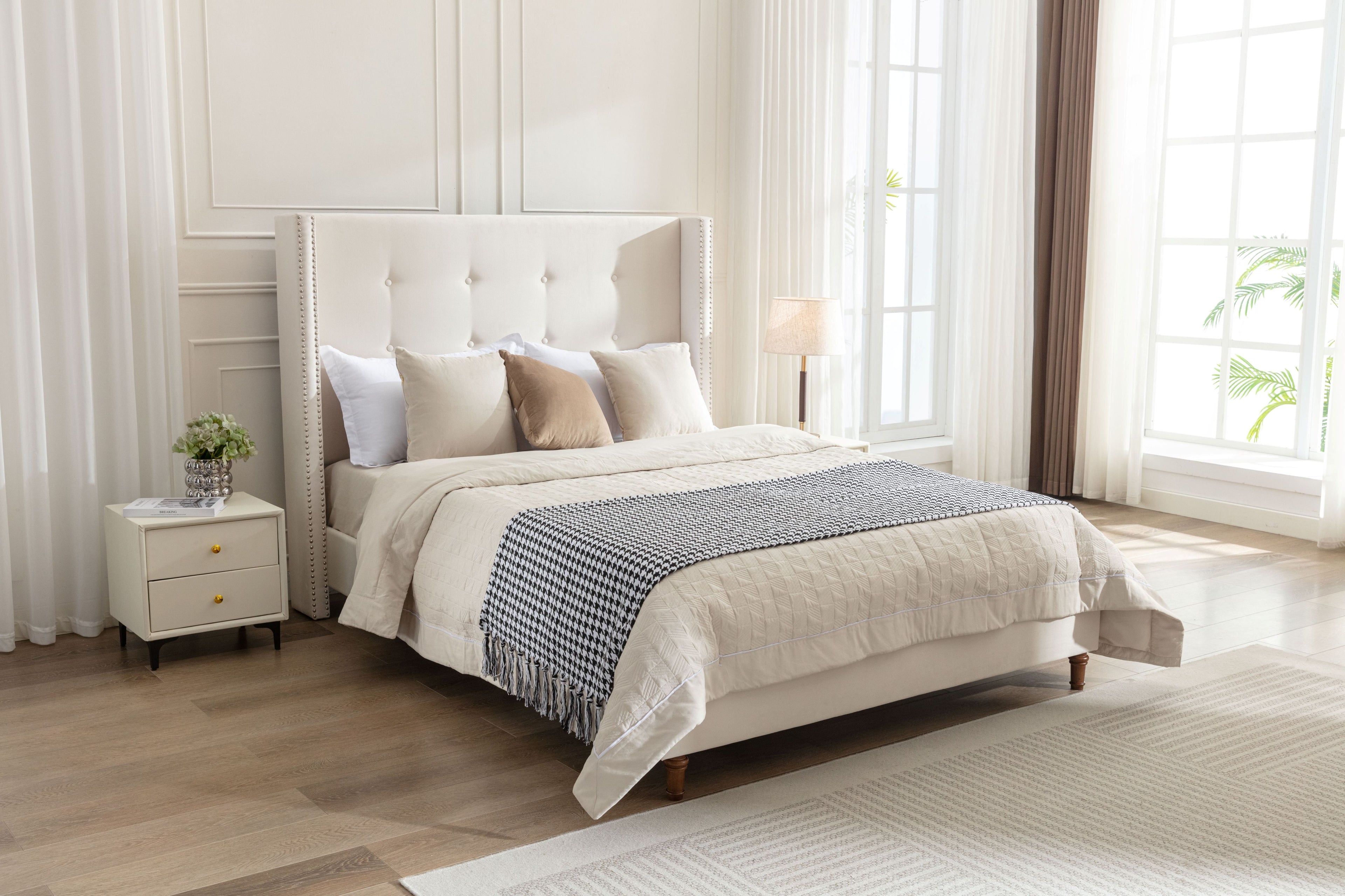 Peyton Upholstered Bed