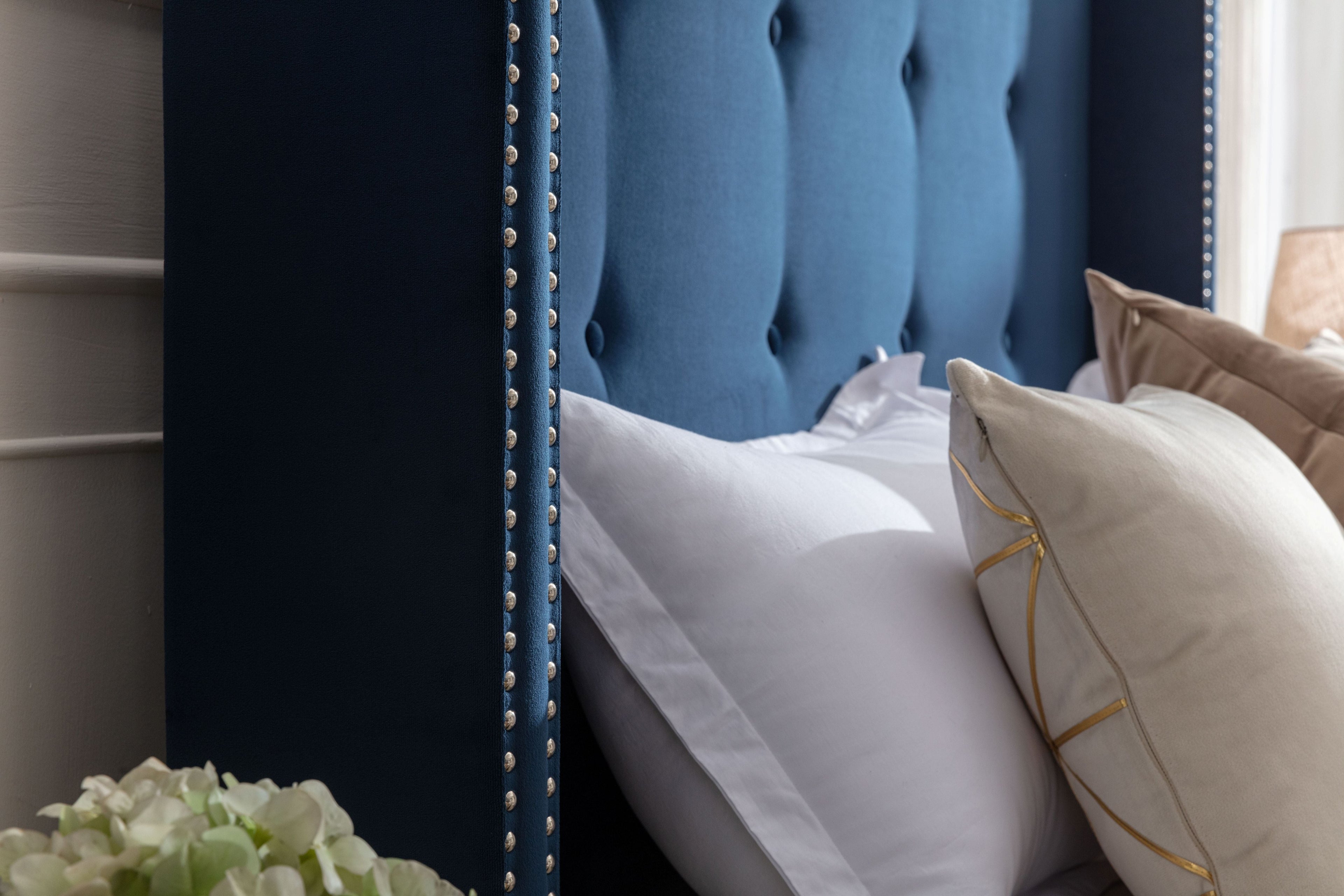 Peyton Upholstered Bed