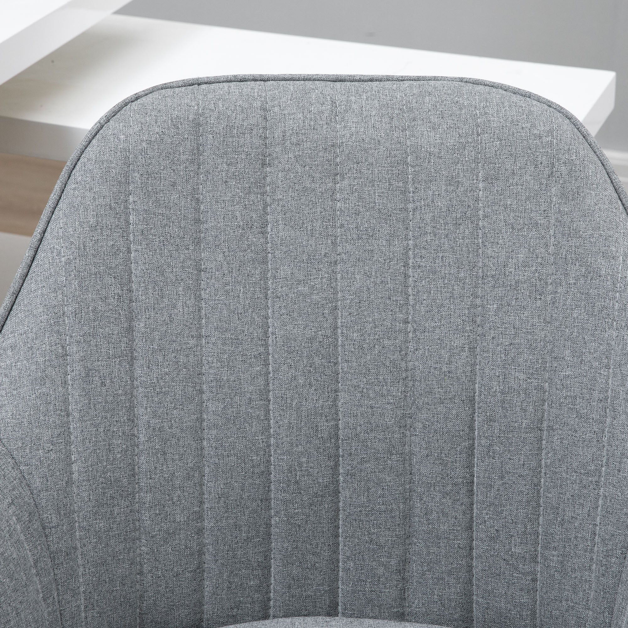 Swivel Desk Chair with Tub Shape Design & Lined Pattern Back